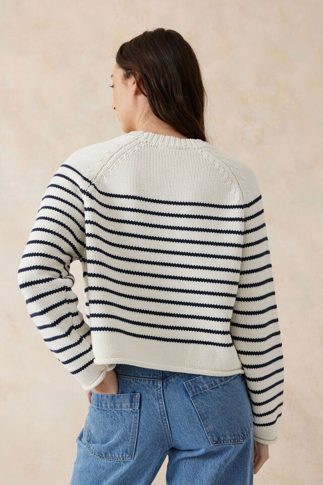 Fisherman Rib Knit White and Navy