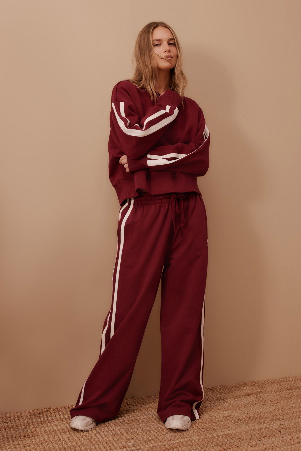 Sporty Slouchy Crew Burgundy