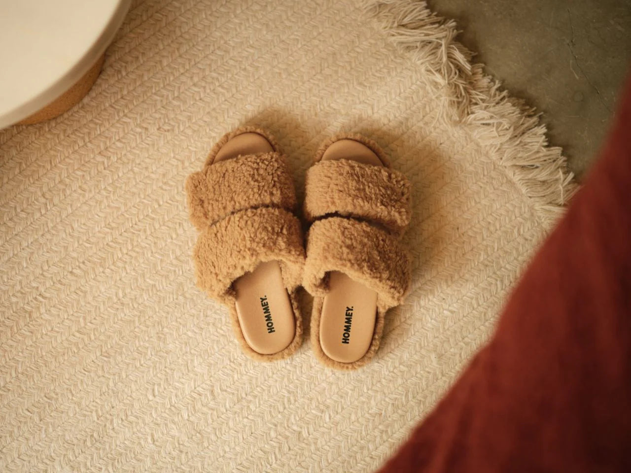 Willow Faux Fur Slides