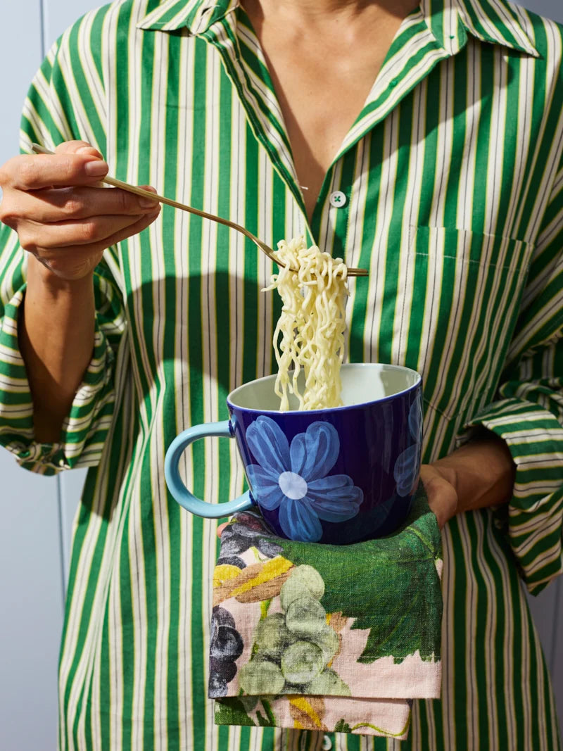 Chino Mug Boss Navy Daisy