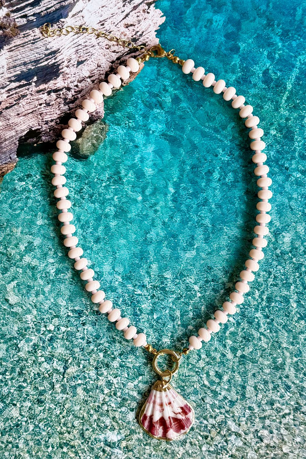Cala Rosa Necklace