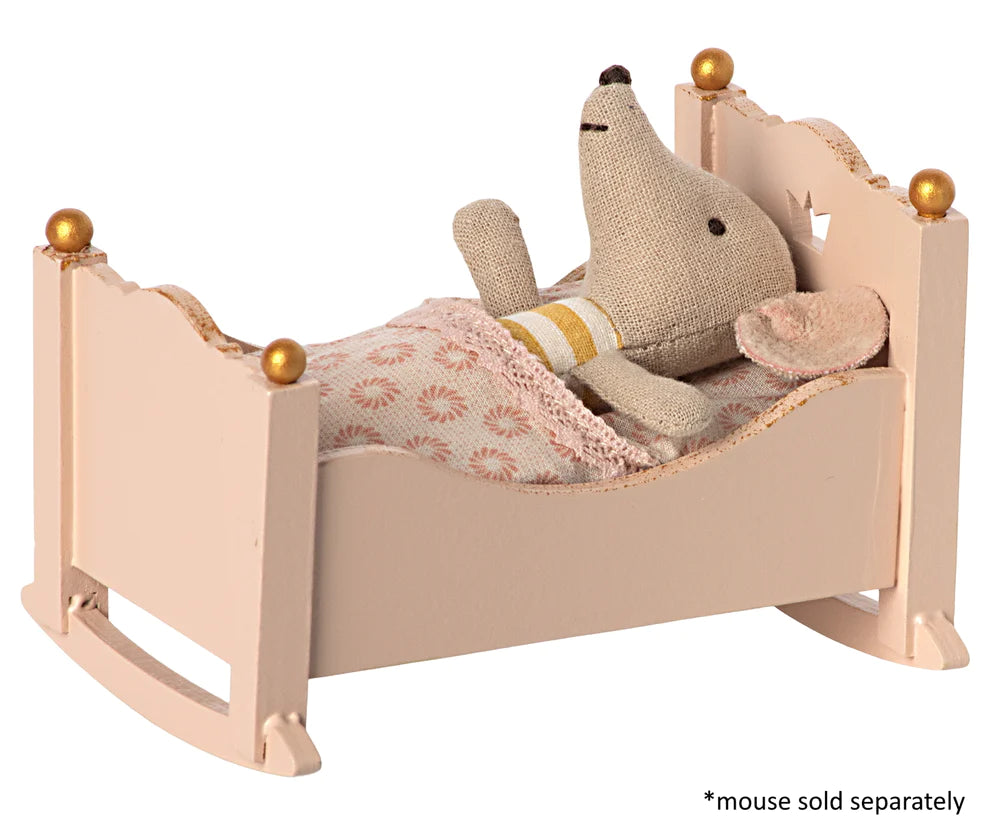 Cradle for Baby Mouse, Rose