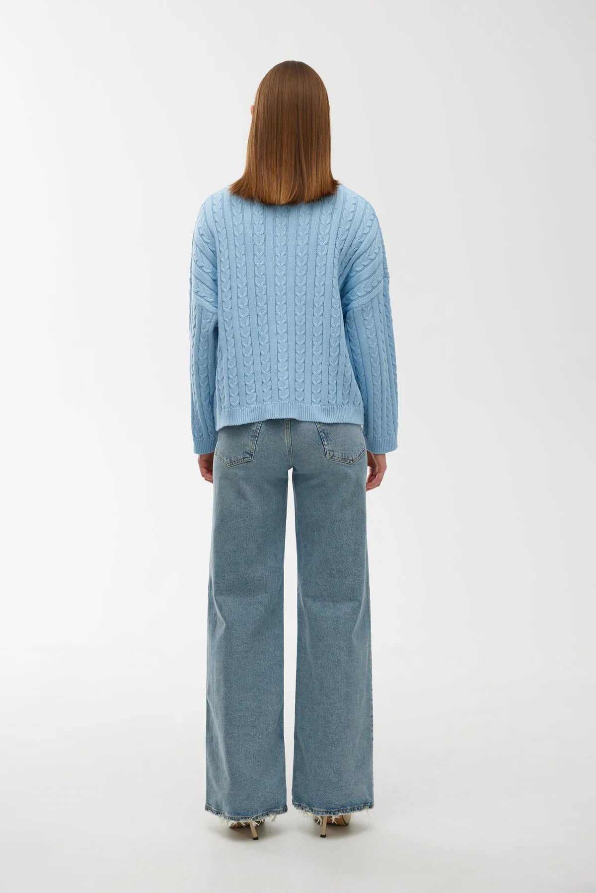 Willa Cable Knit Sky