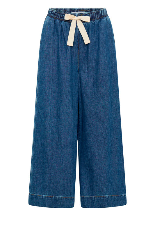 Flared Cropped Drawstring Pant