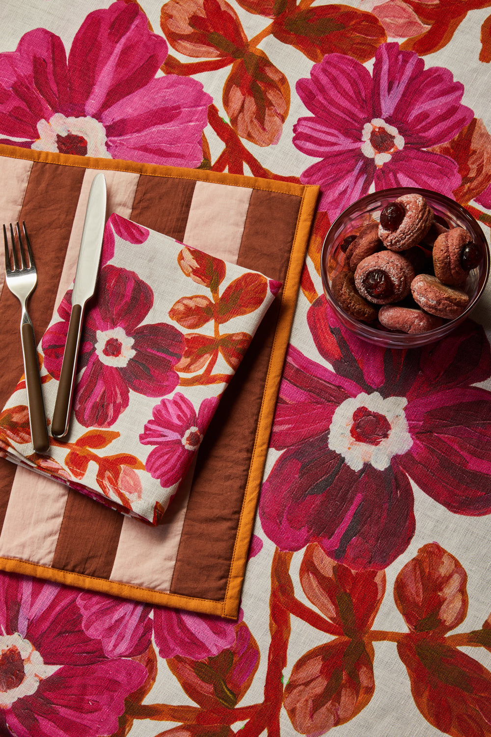 Rosetta Pink Tablecloth 350cm x 145cm