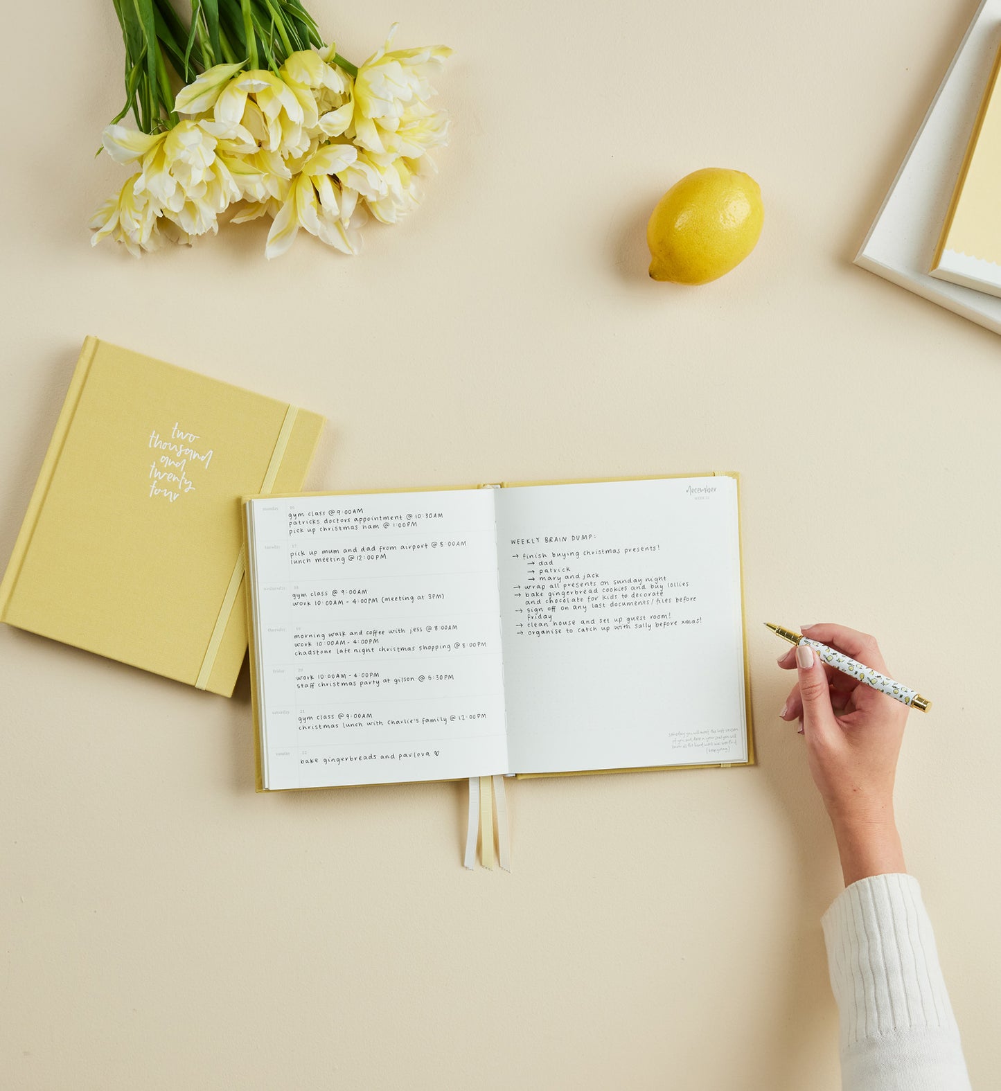 2024 Signature Horizontal Weekly Planner Limoncello