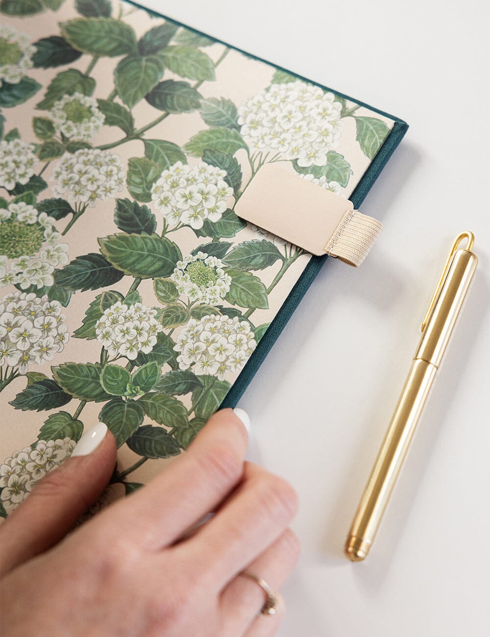 2025 Desktop A4 Linen Bound Planner - Teal