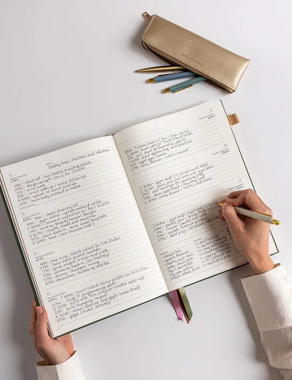 2026 Desktop A4 Linen Weekly Planner ~ Finch
