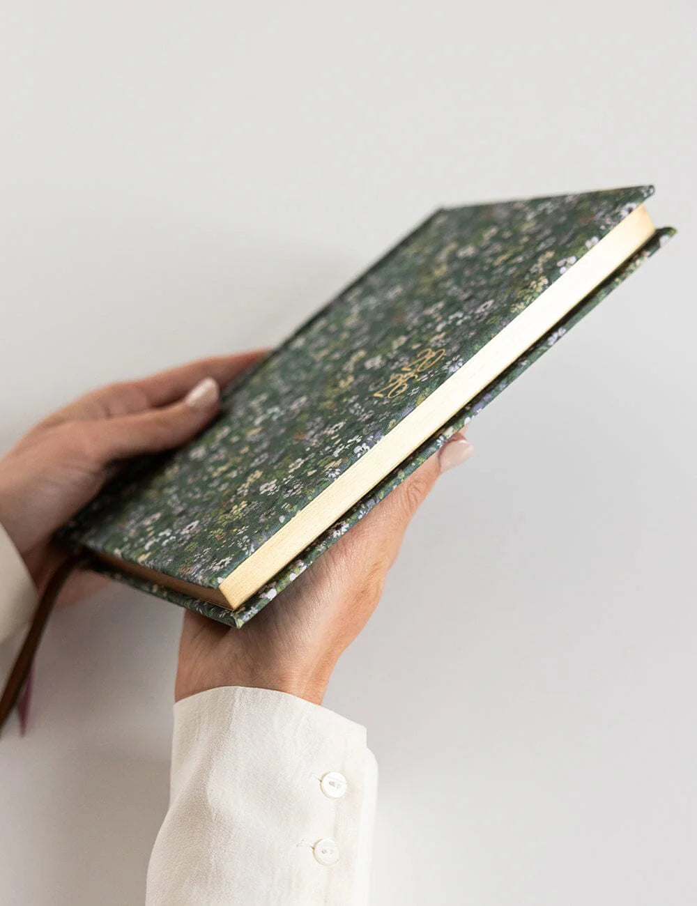 2026 Petite Linen Bound Weekly Planner ~ Summer Perrenials