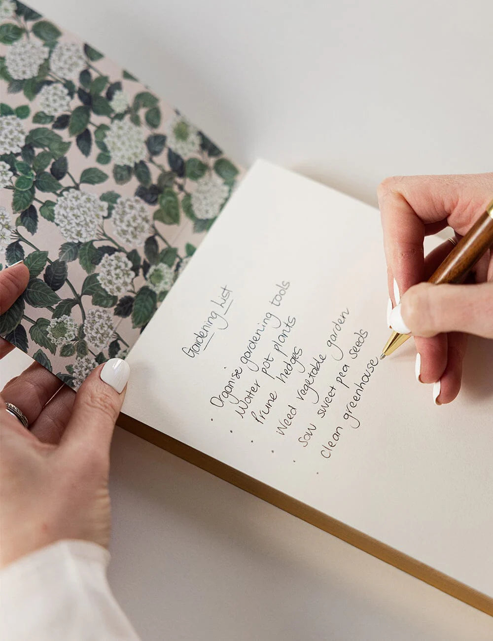 Hydrangea Notepad Jotter