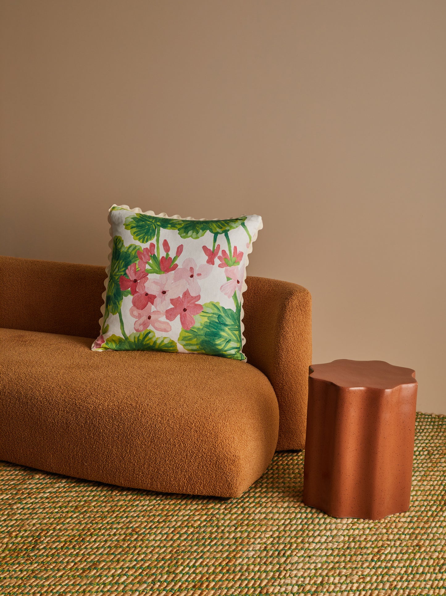 Geranium Multi 60cm Cushion