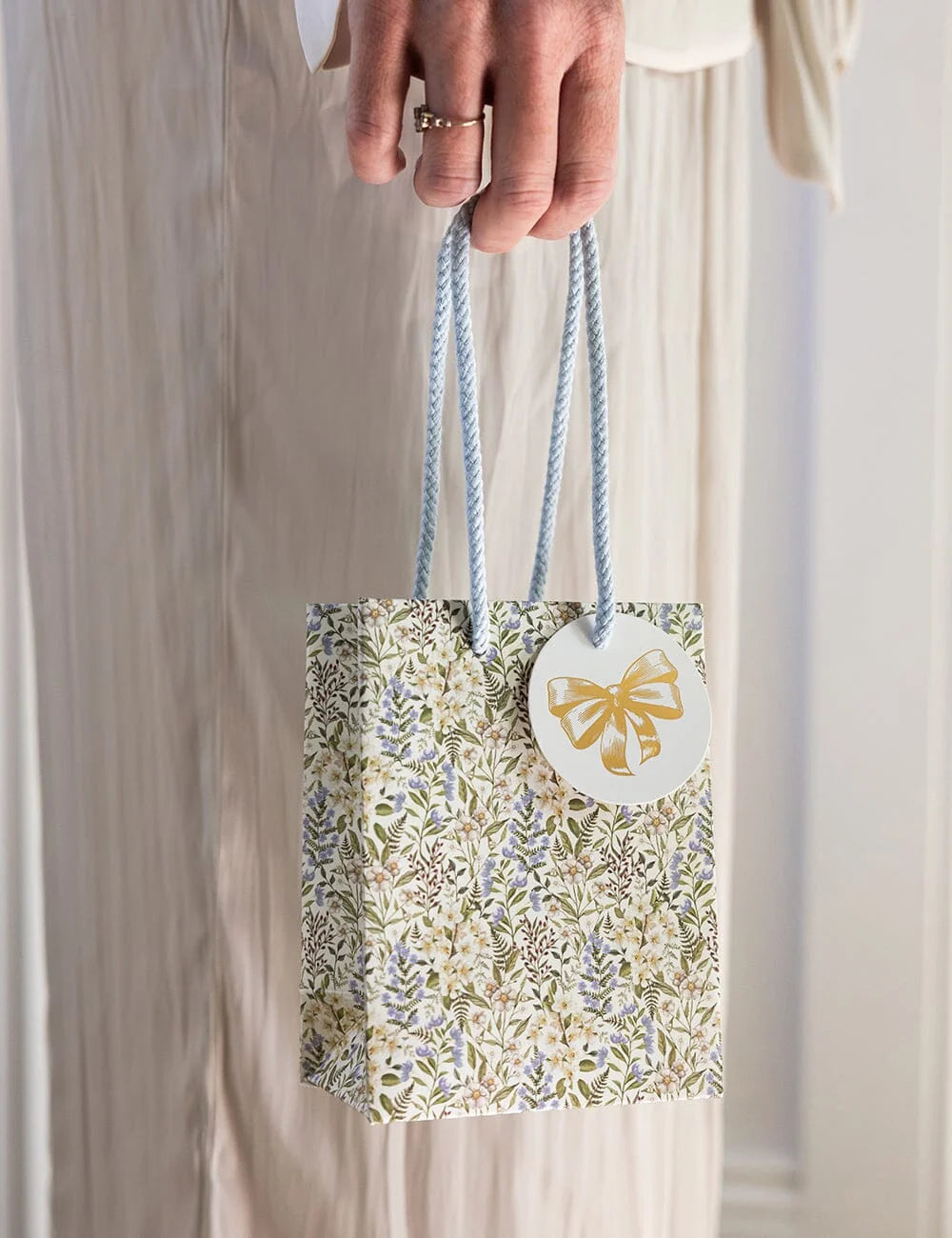Small Gift Bag ~ Forget Me Not