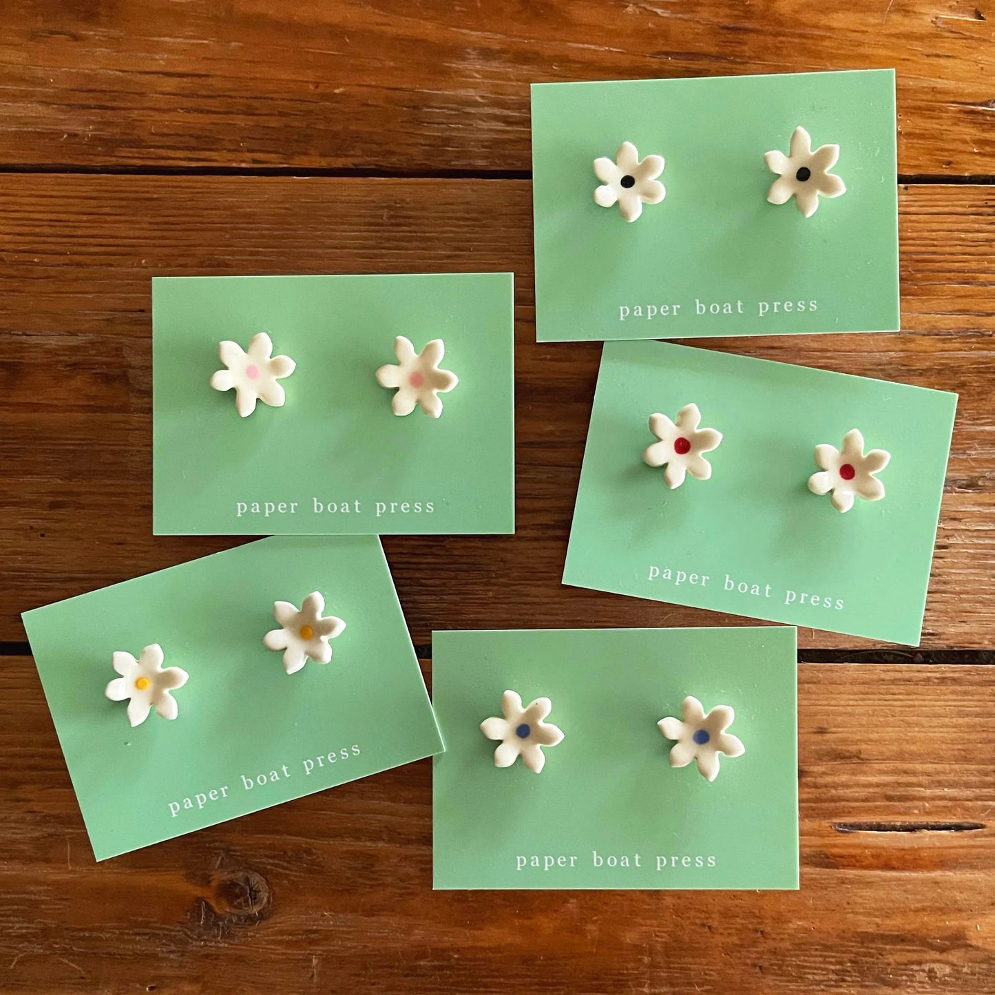 Ceramic Daisy Studs