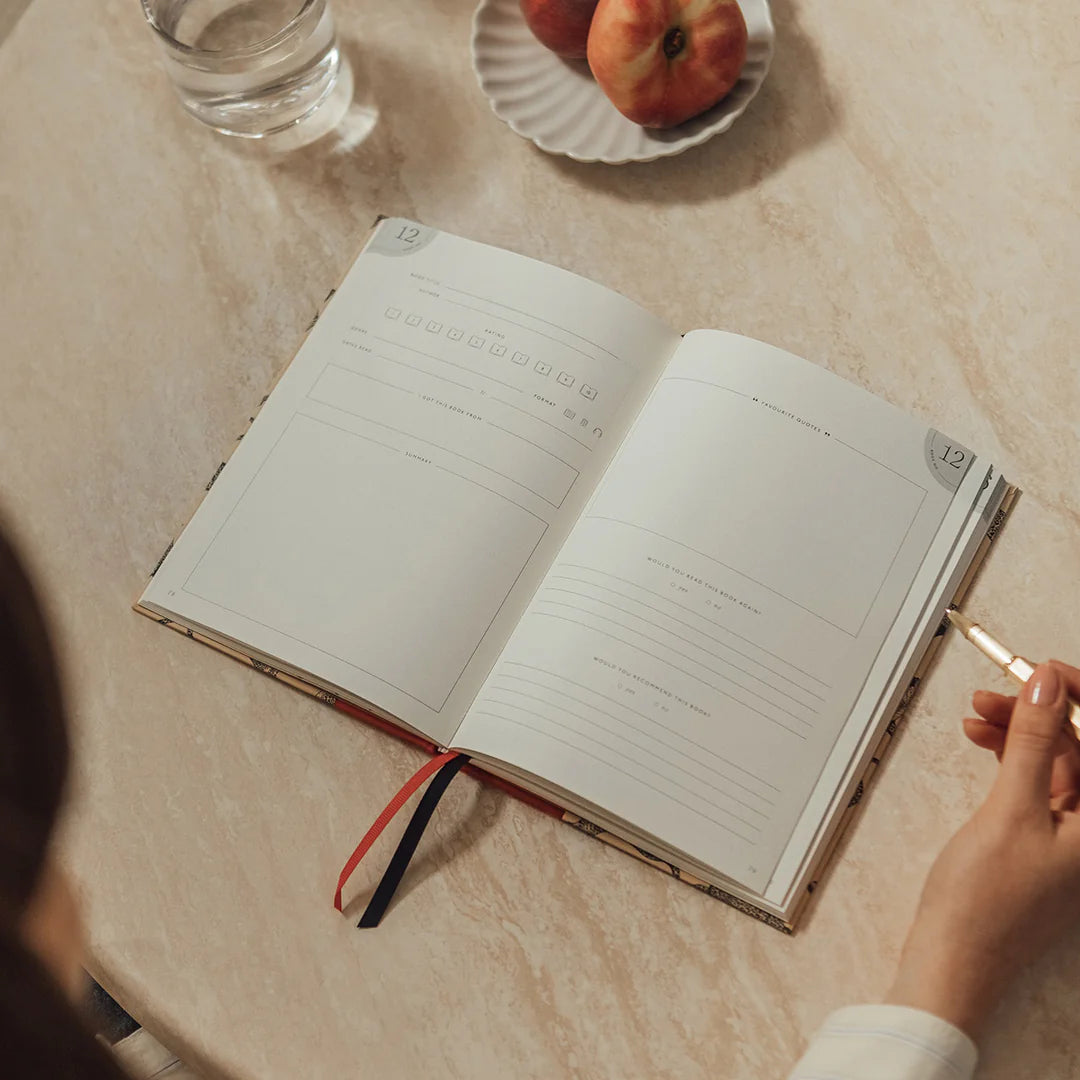 Tails + Hearts Reading Journal