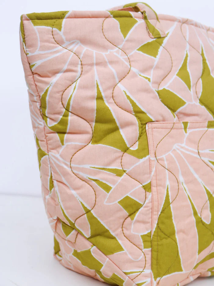 Margarita Quilted Bag - Peach