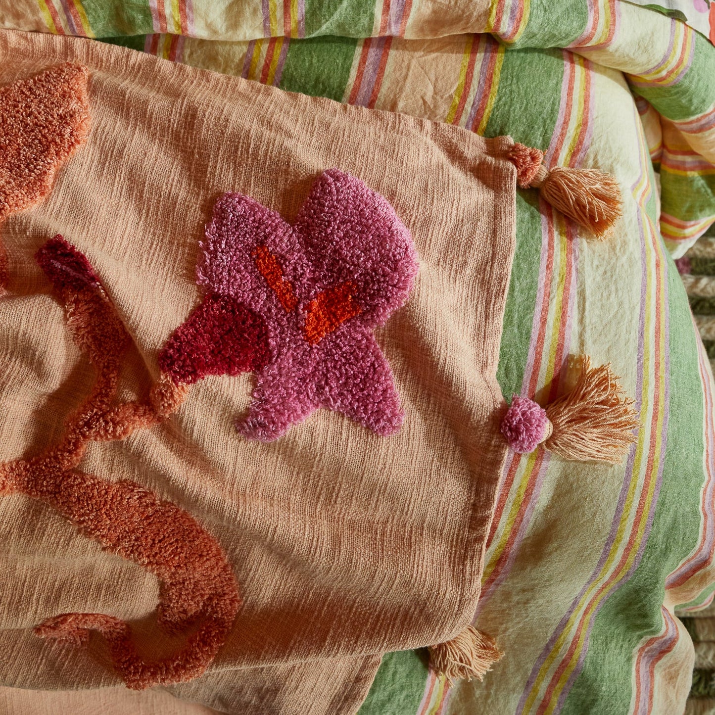 Vina Sweet Pea Blanket