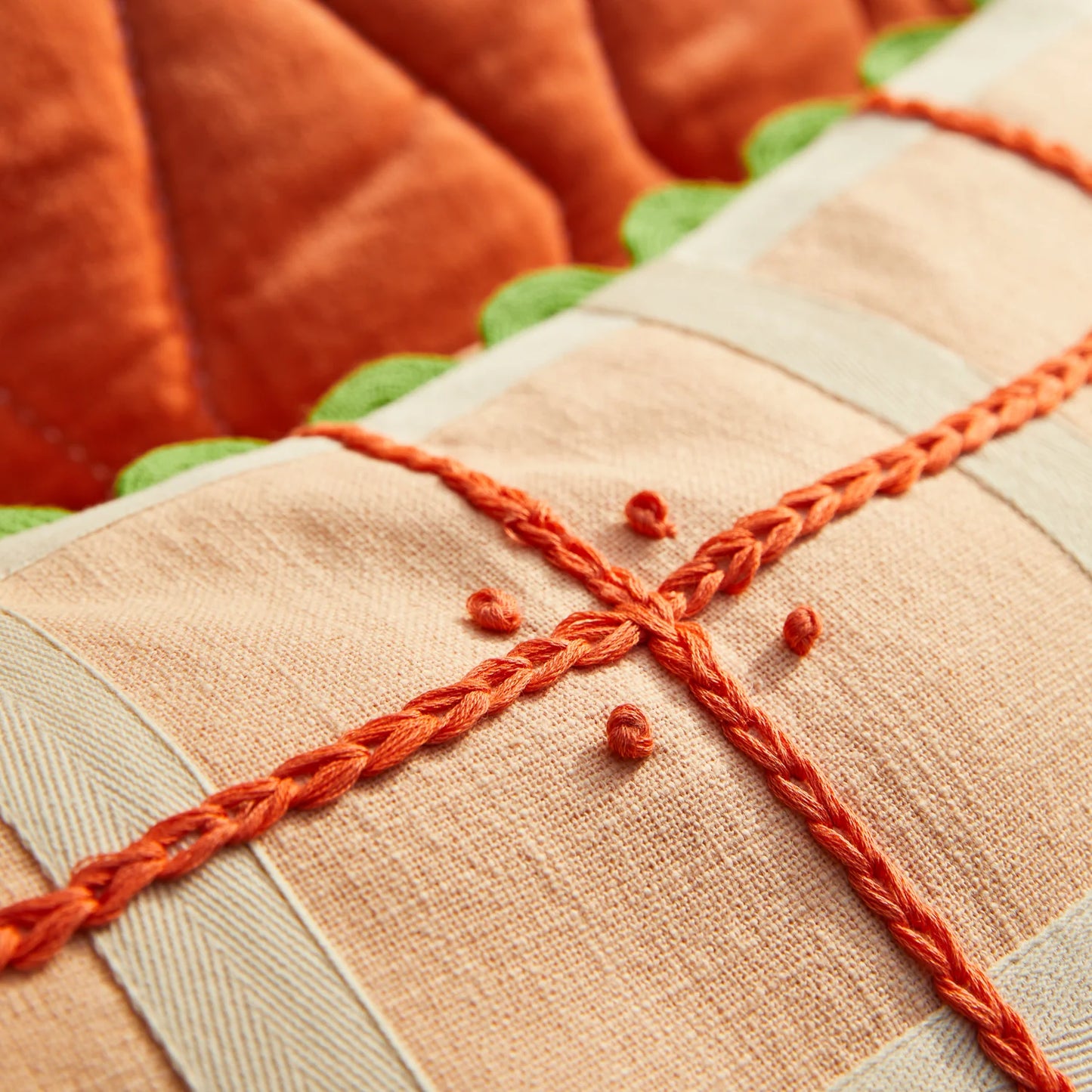 Templeton Cushion