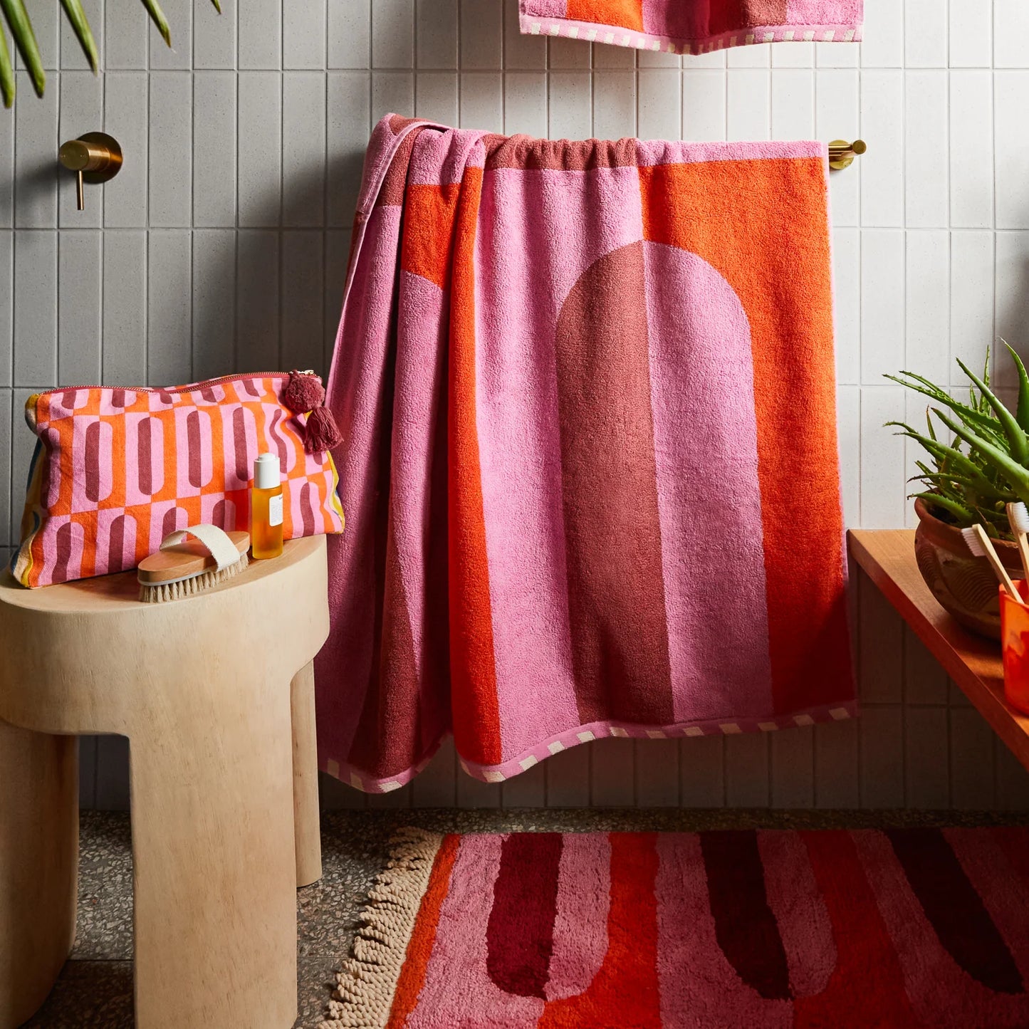 Redondo Bath Sheet Dahlia