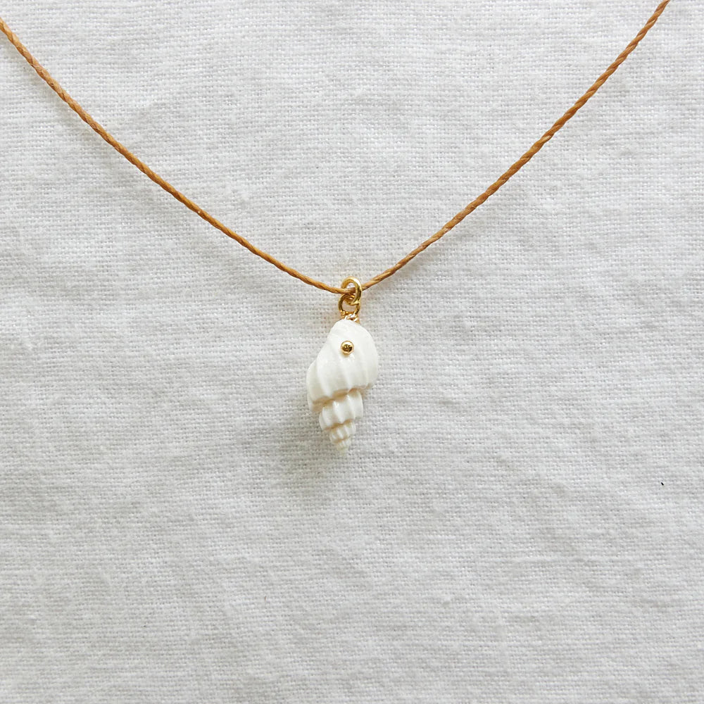 Natural Shell Cord necklace