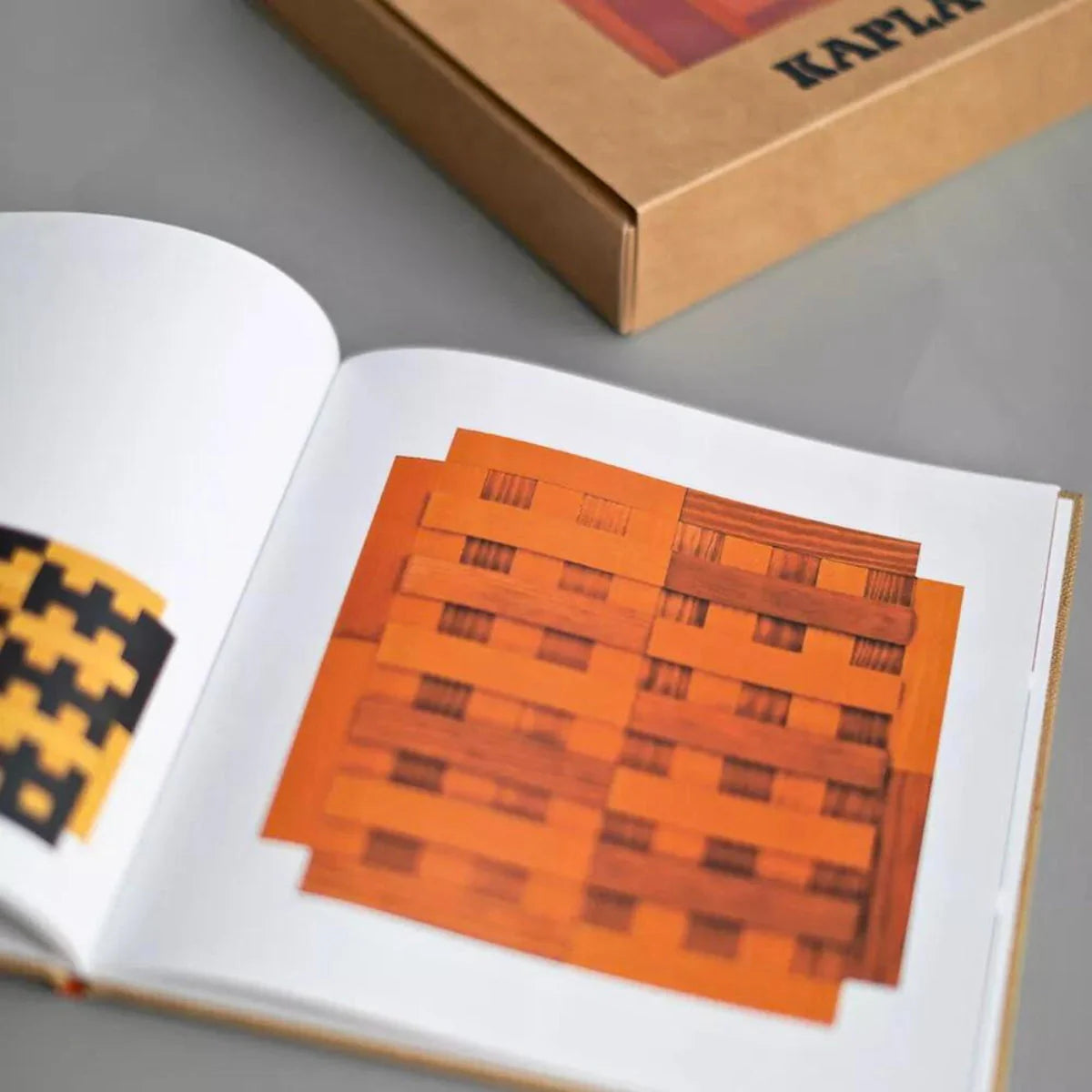 Blocks Building Planks & Art Book - Red