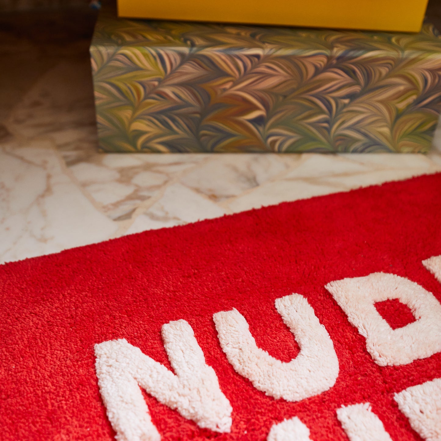 Tula Nudie Bath Mat Mini - Scarlet