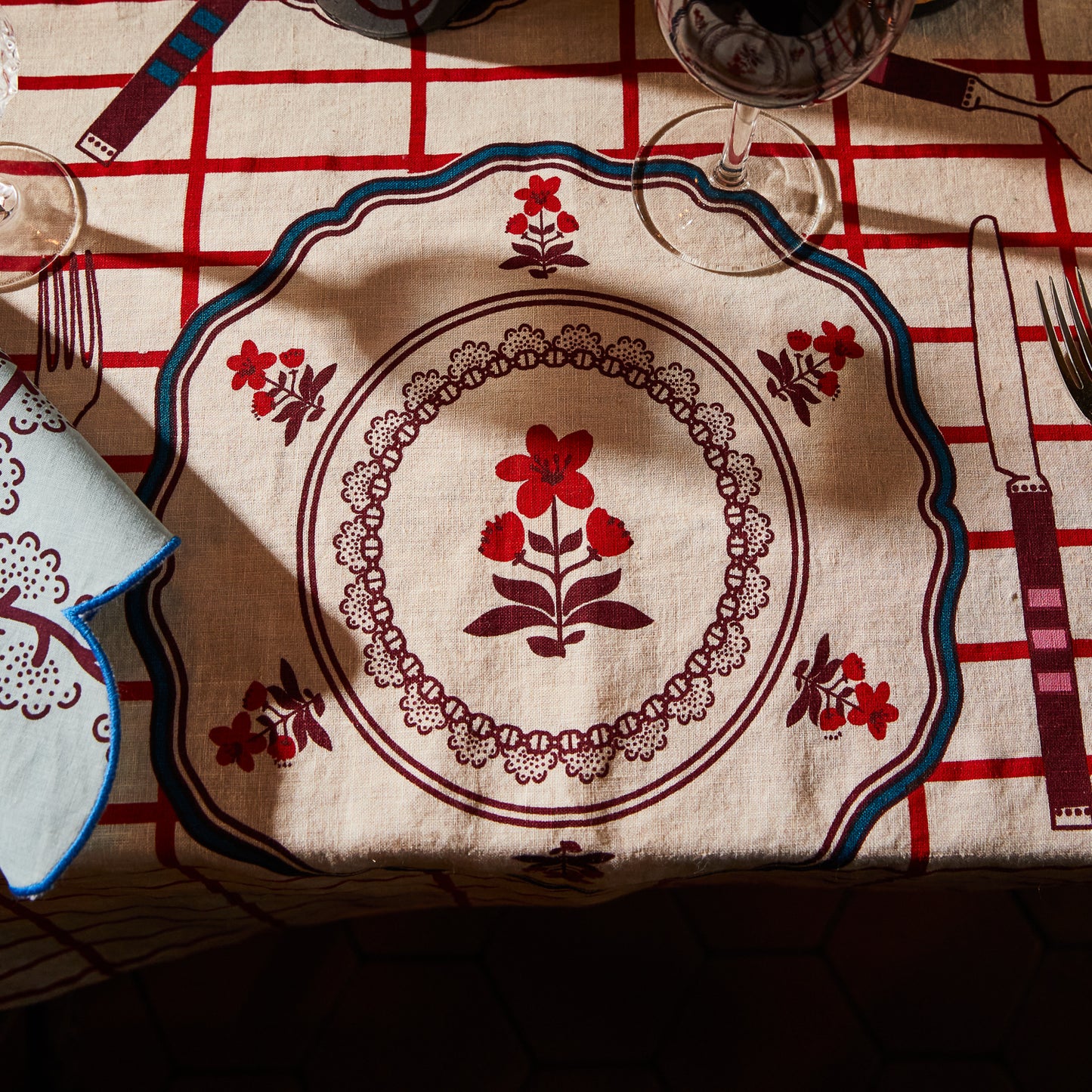 Remi Table Cloth 240 x 160