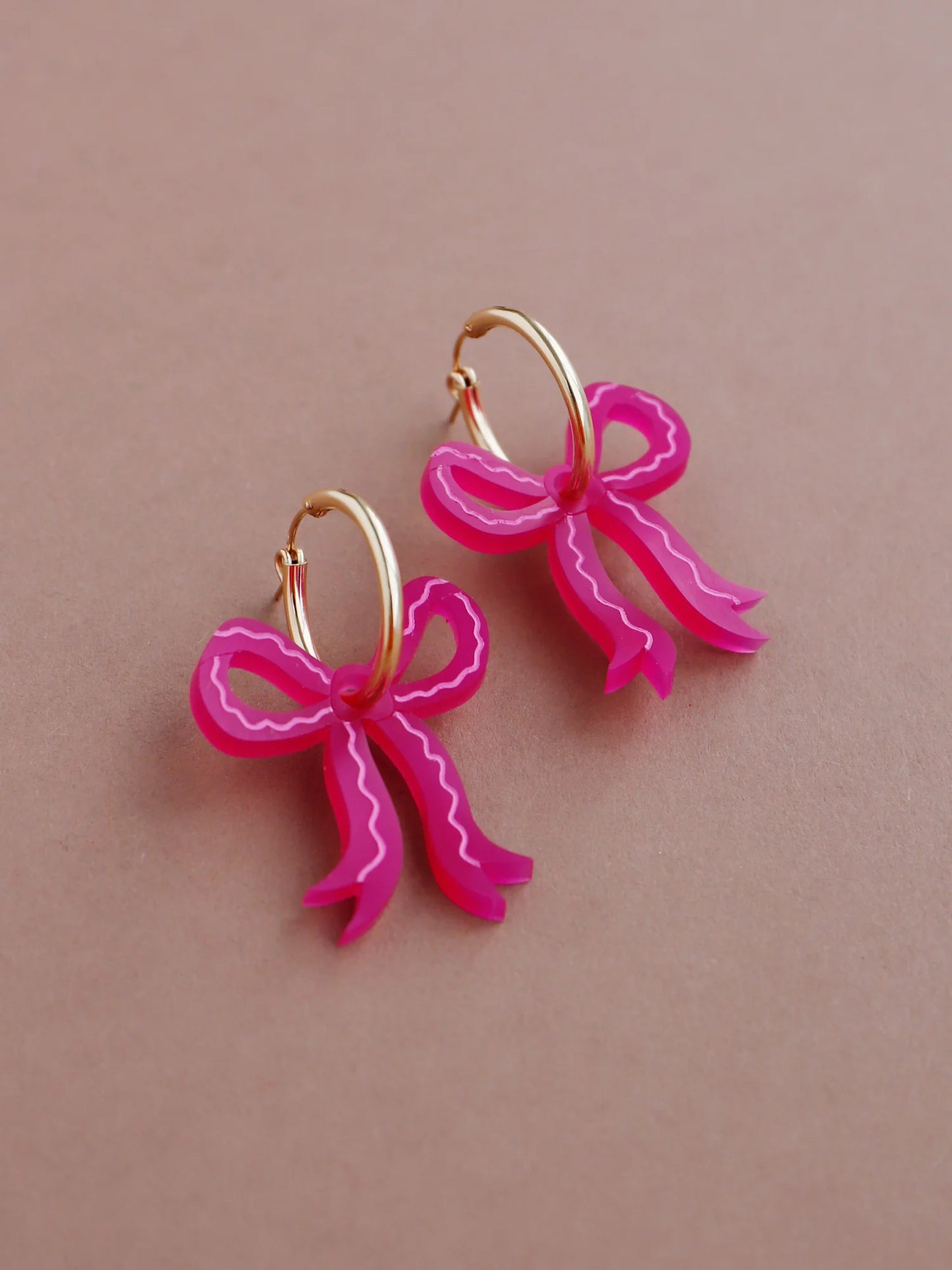 Mini Bow Hoops in Magenta