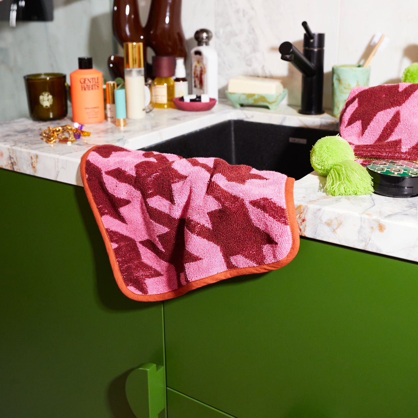Vinita Face Washer Cosmos