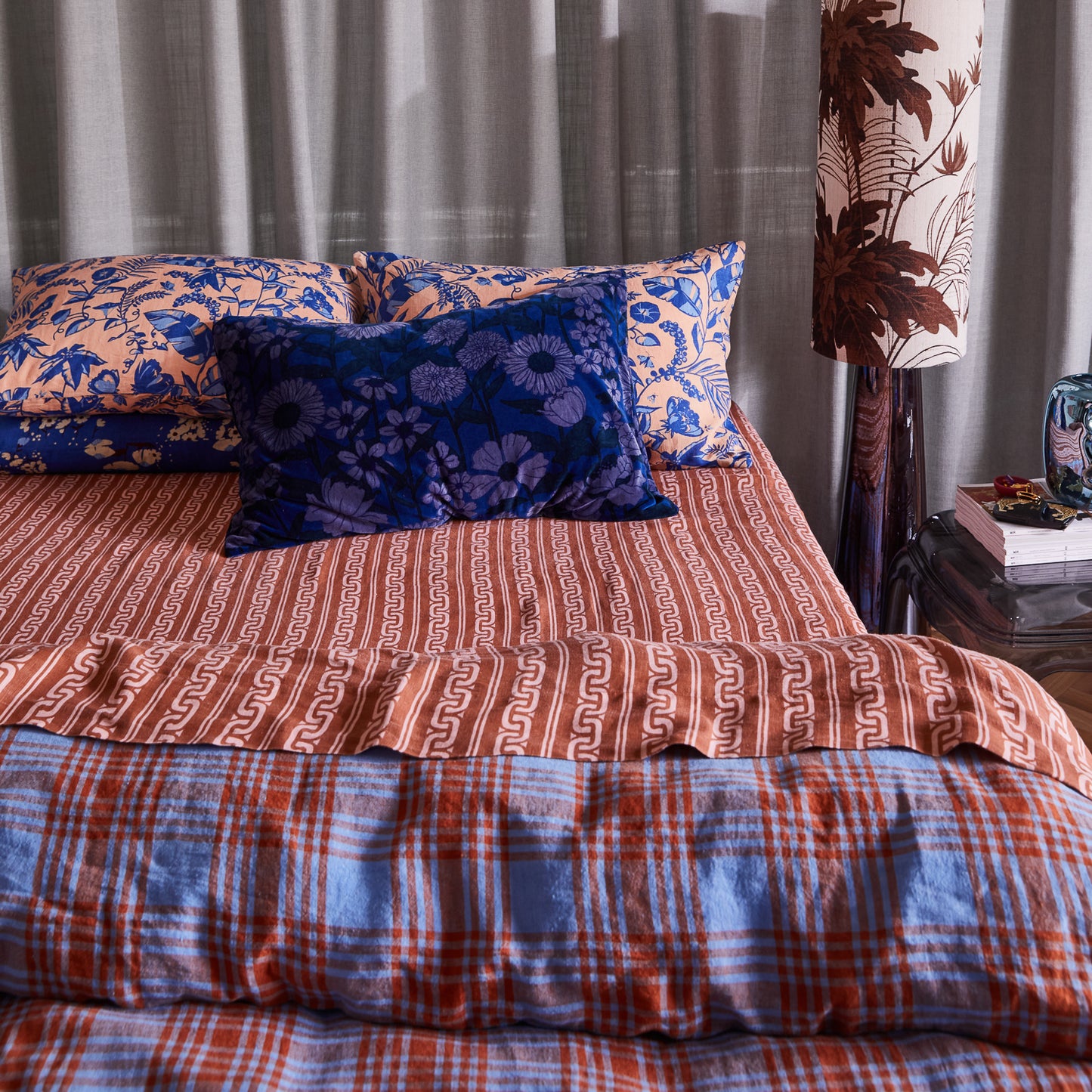 Bernanda Velvet Pillowcase - Lapis