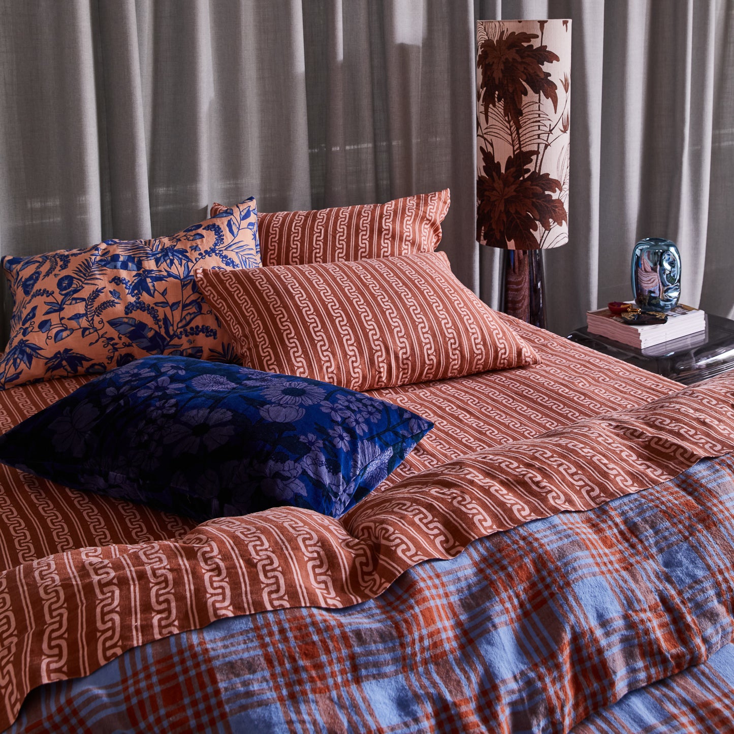 Bernanda Velvet Pillowcase - Lapis