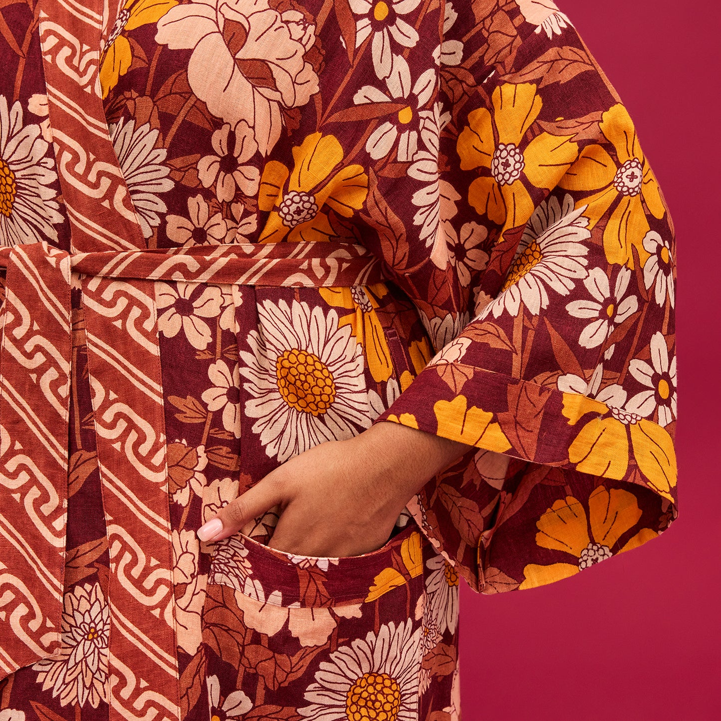 Benita Linen Robe