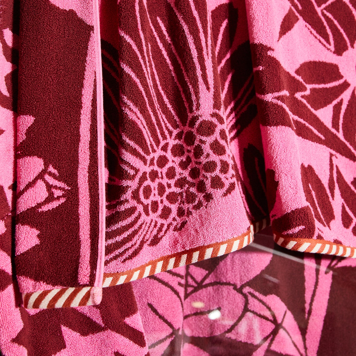 Benita Bath Sheet Cosmos