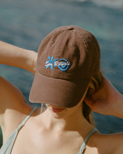 Selina Cap ~ Carafe