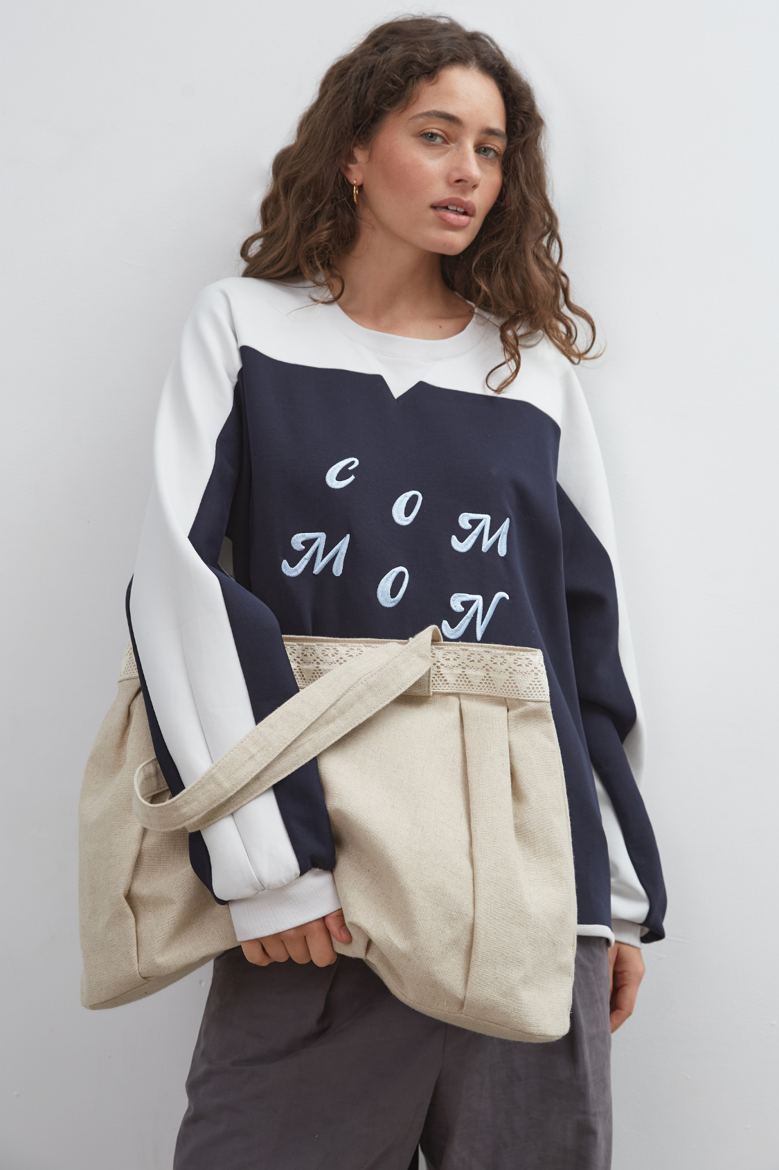 Common Sweatshirt