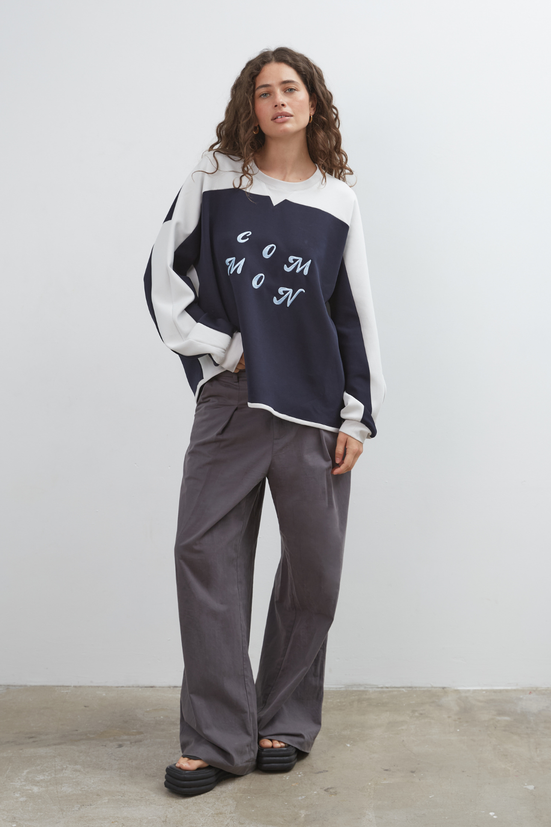 Common Sweatshirt