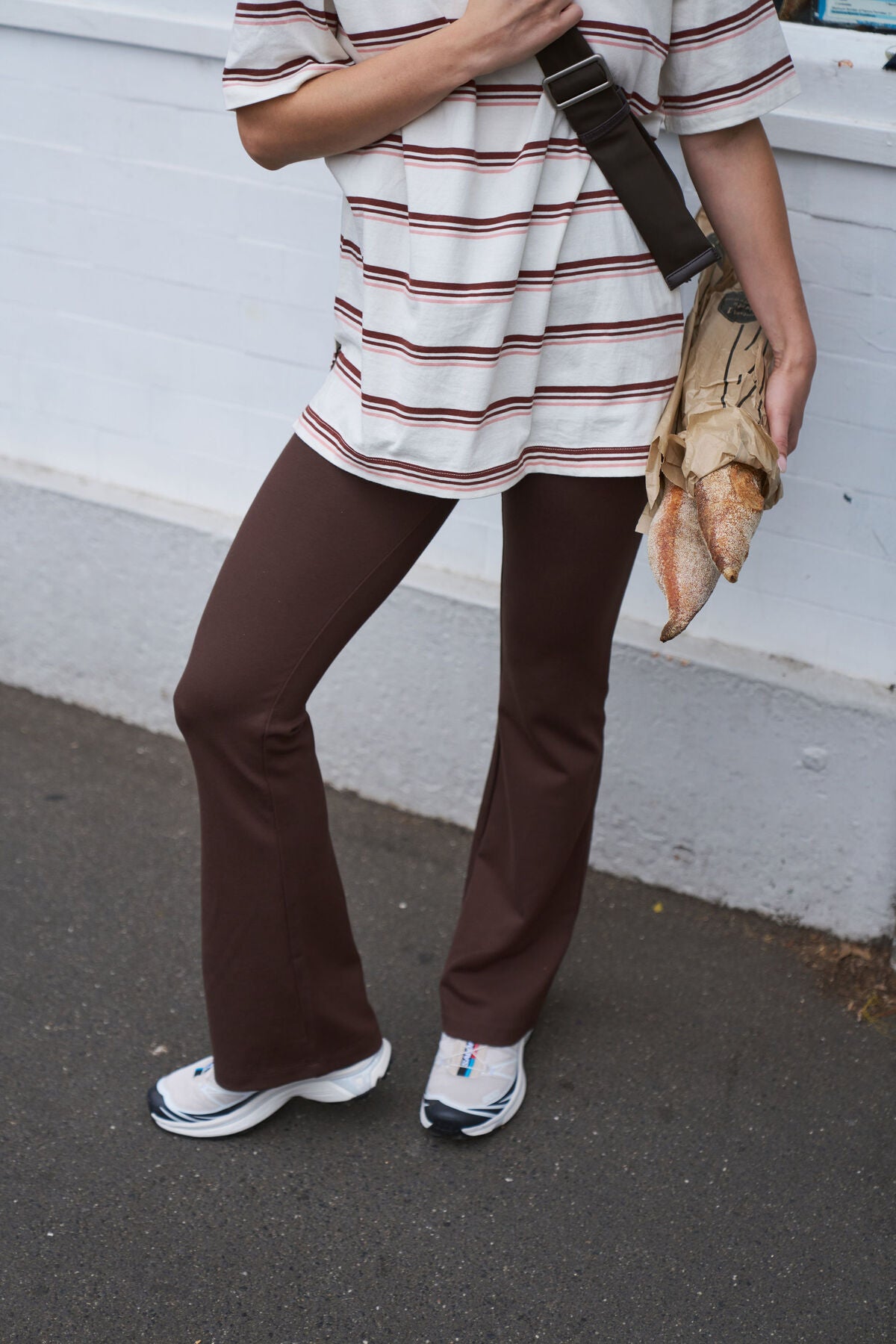 Ponte Bootleg Pant ~ Chocolate