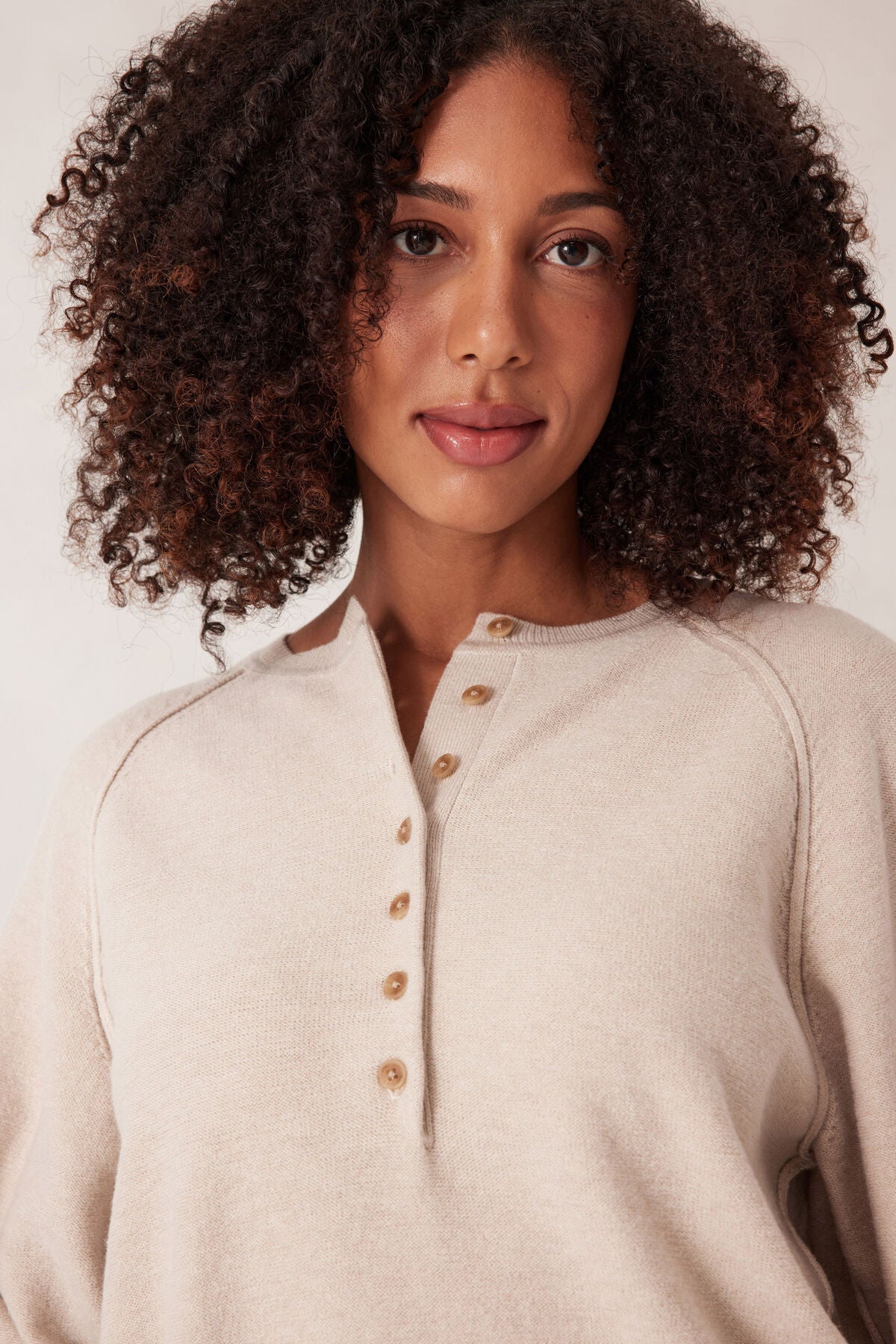 Raglan Button Knit