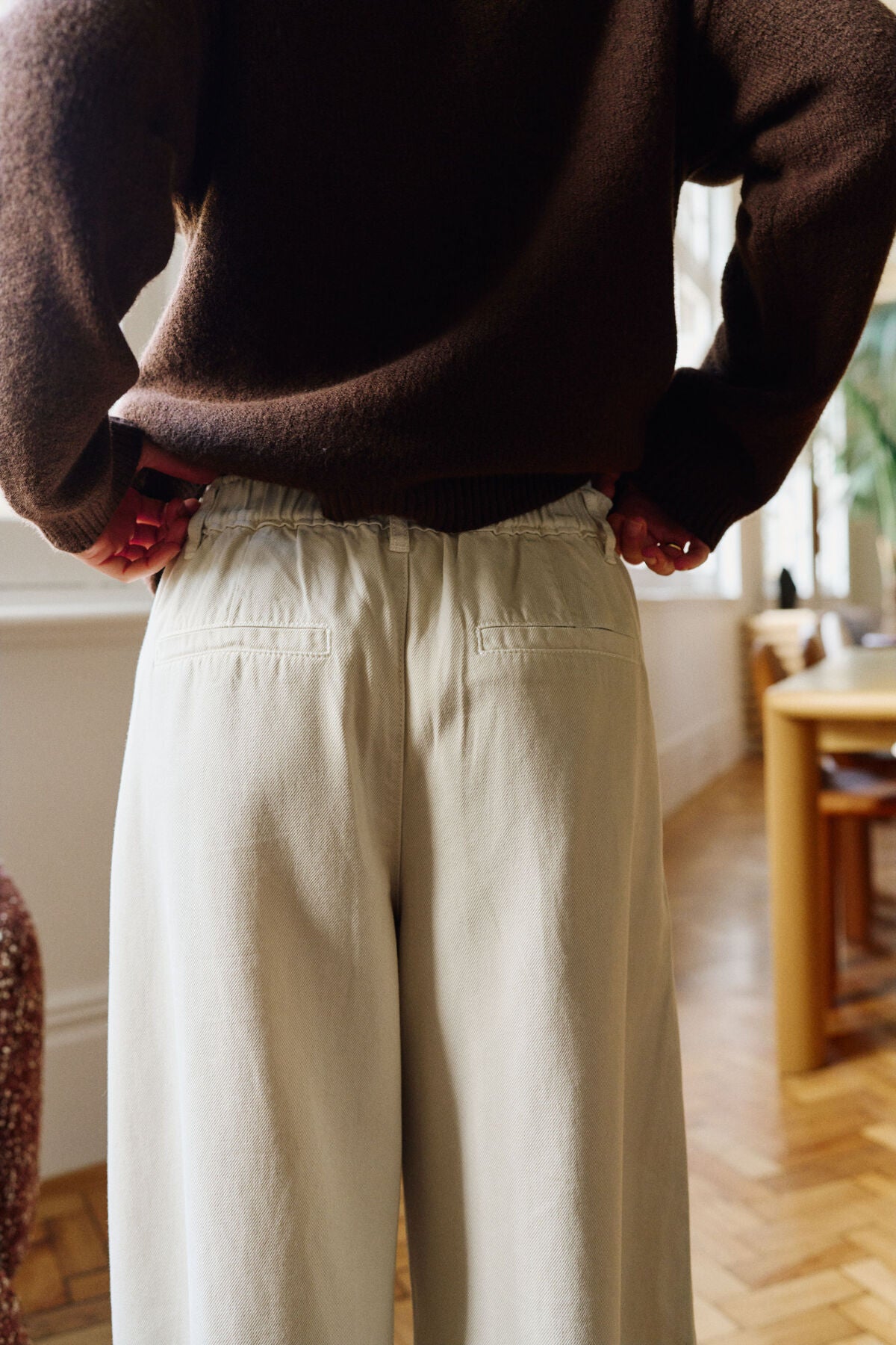 Gemma Pleat Pant ~ eggshell