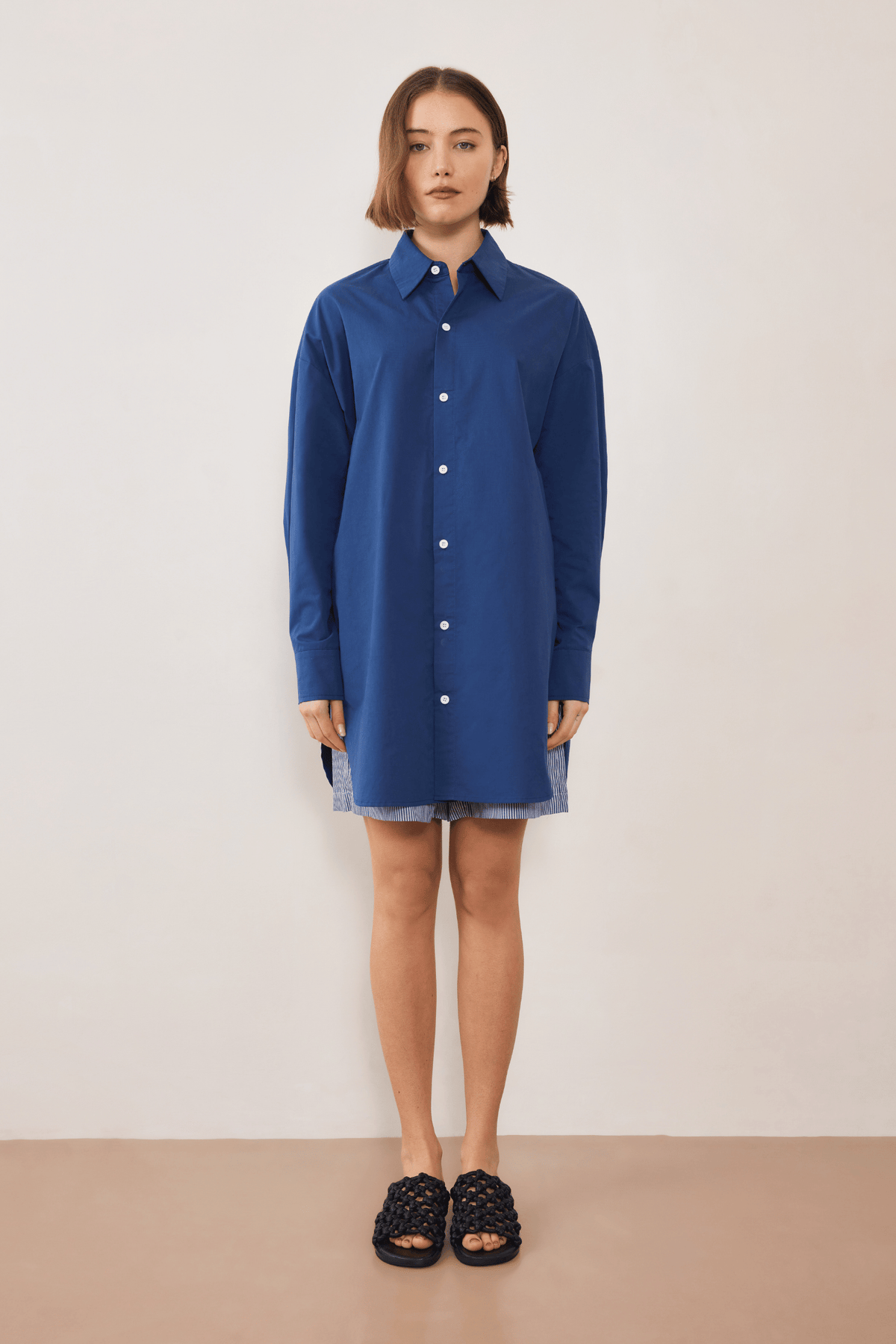 Static Striped Short - Navy/White