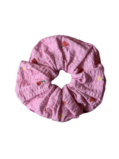 Forget Me Not Scrunchie in Peony
