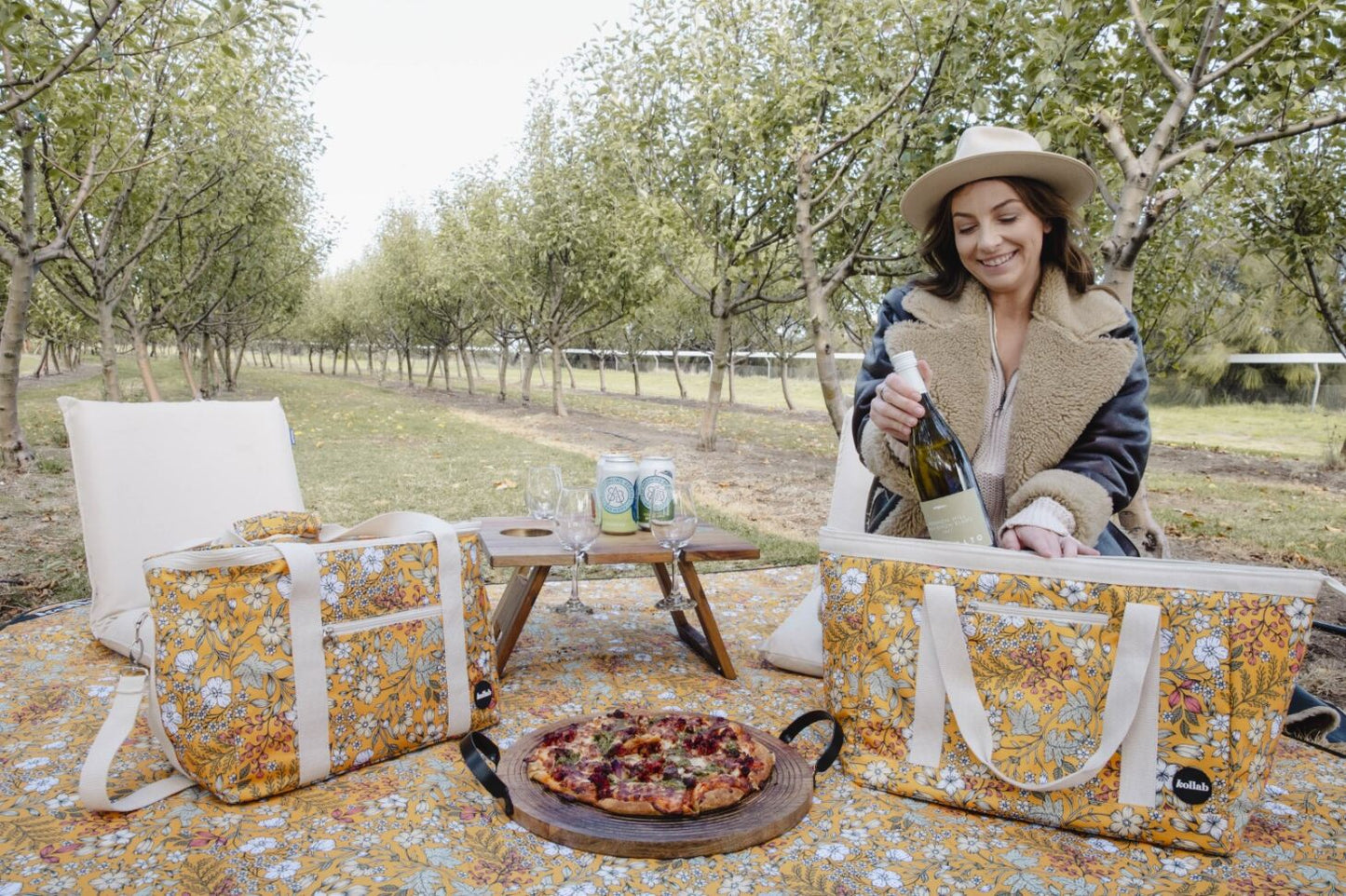Holiday Picnic Bag Autumn Blossom