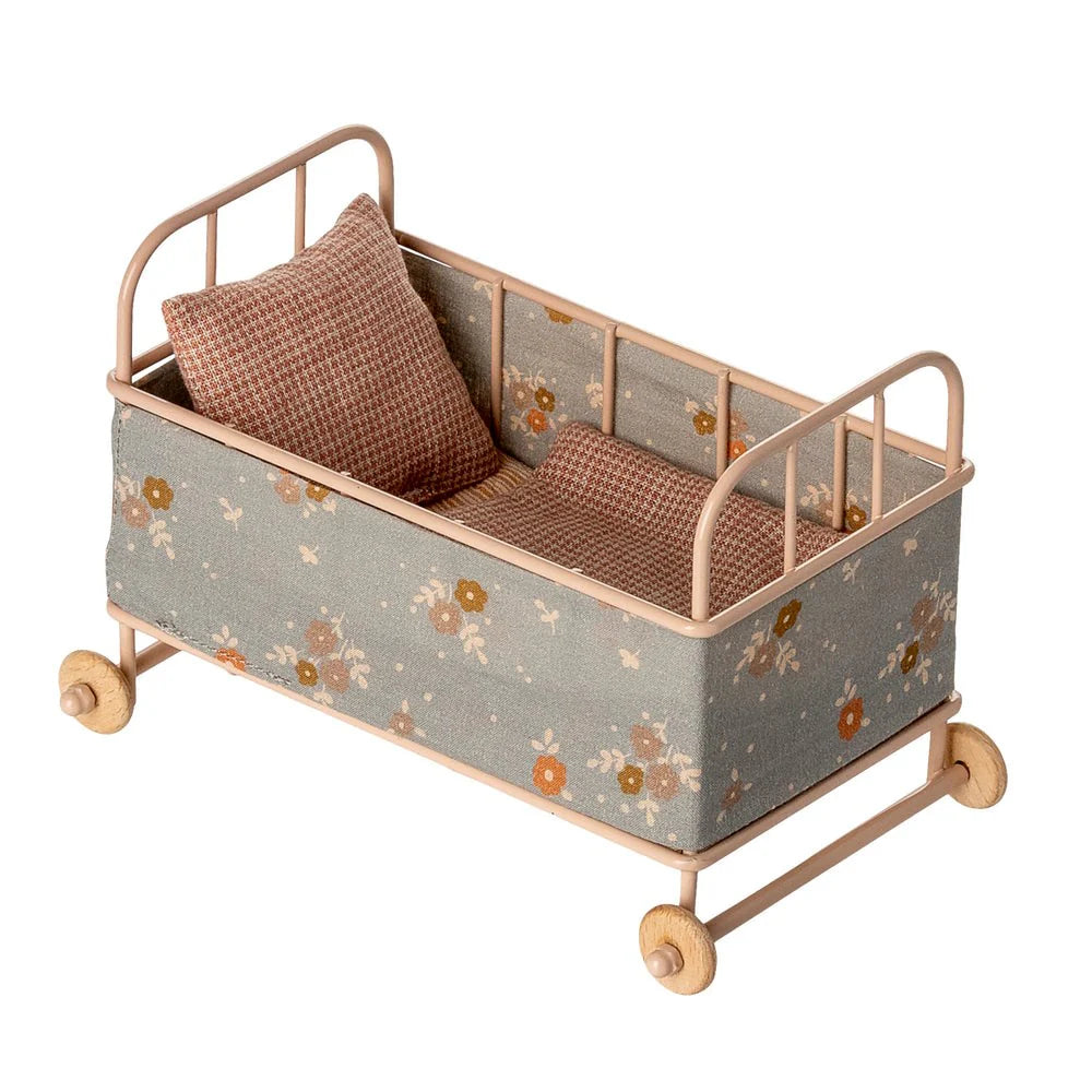 Cot Bed Micro ~ Powder
