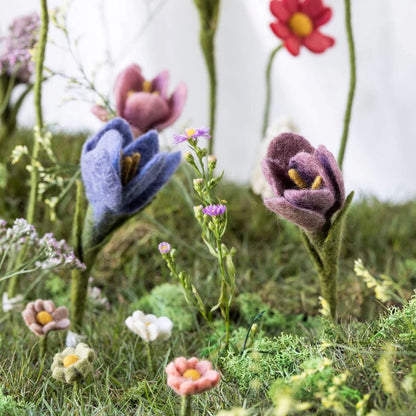 Crocus Felted Flower Pink