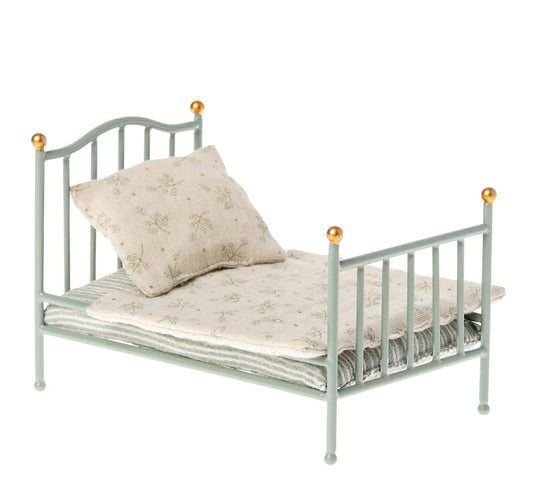Mouse Vintage Bed Mint