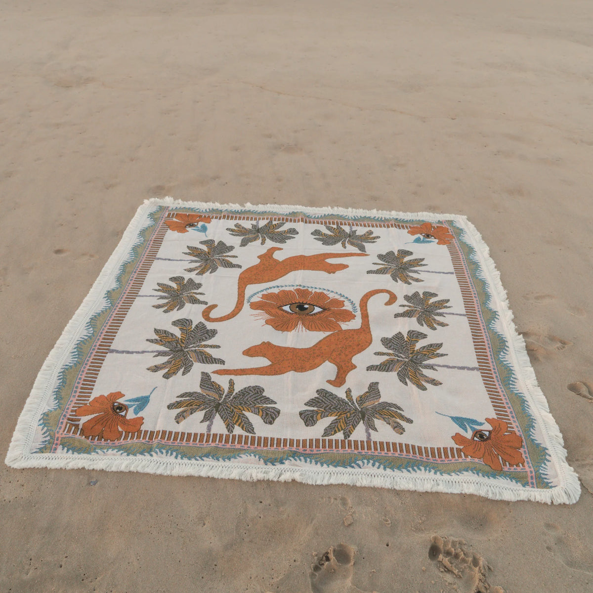 Eye of the Jungle Throw - Dune