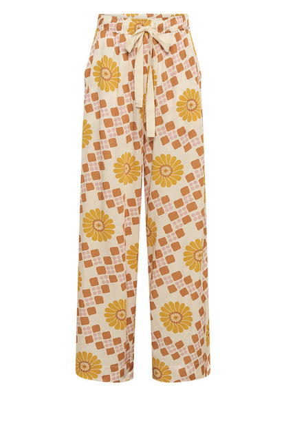 Spiral Drawstring Elastic Pant in Geo Swirl