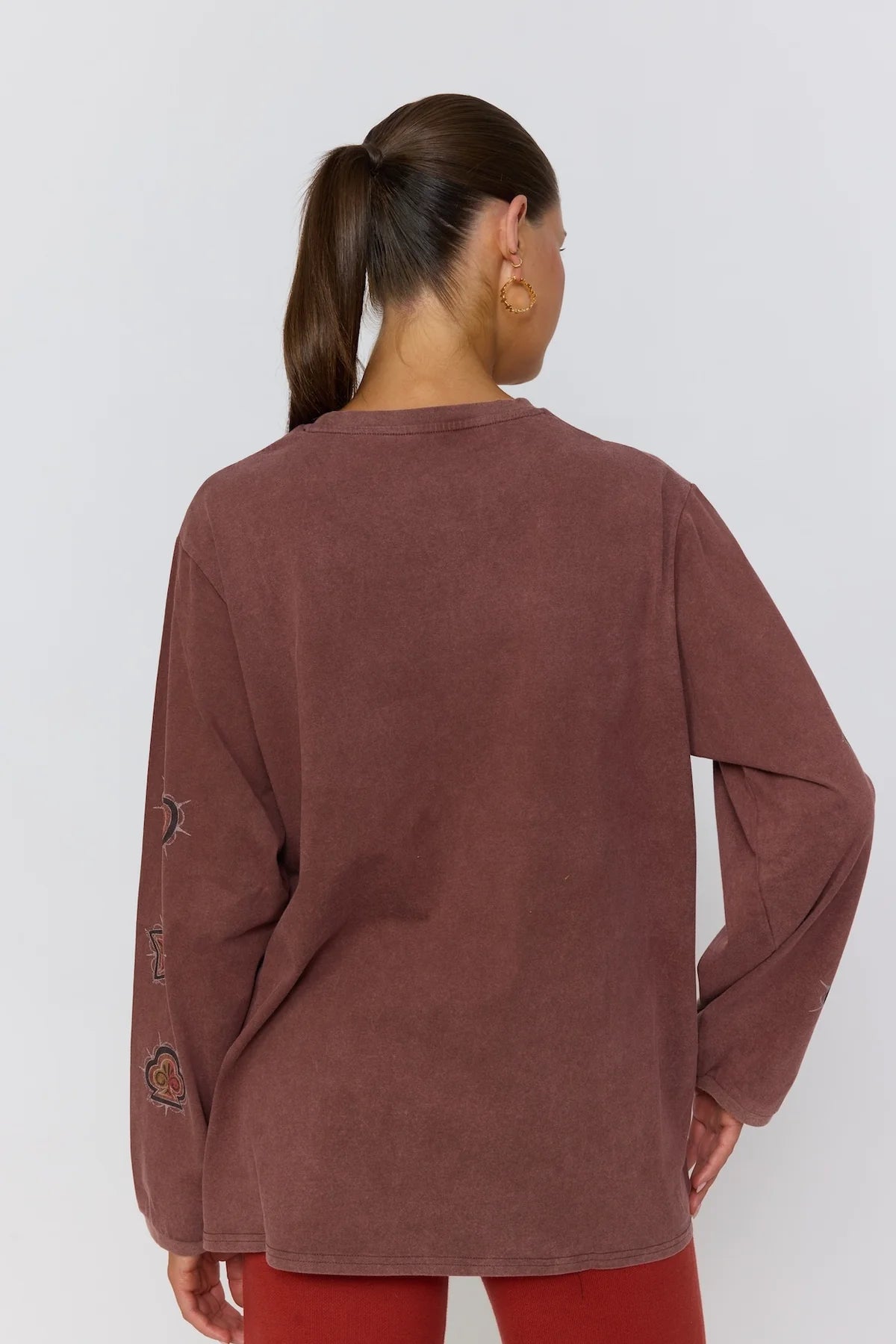 Queen of Hearts Long Sleeve Tee - Walnut