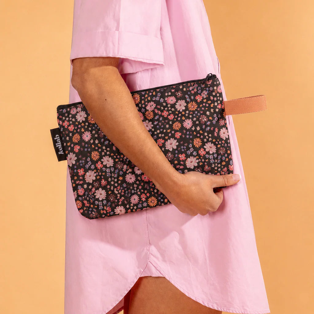 Clutch Mocha Meadow