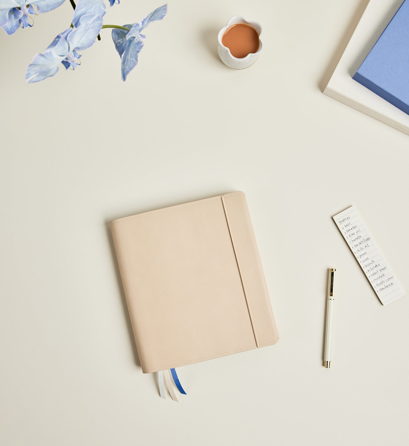 Compendium Signature Crema