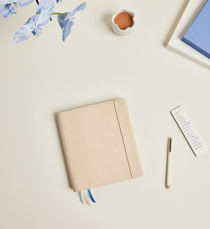 Compendium Signature Crema